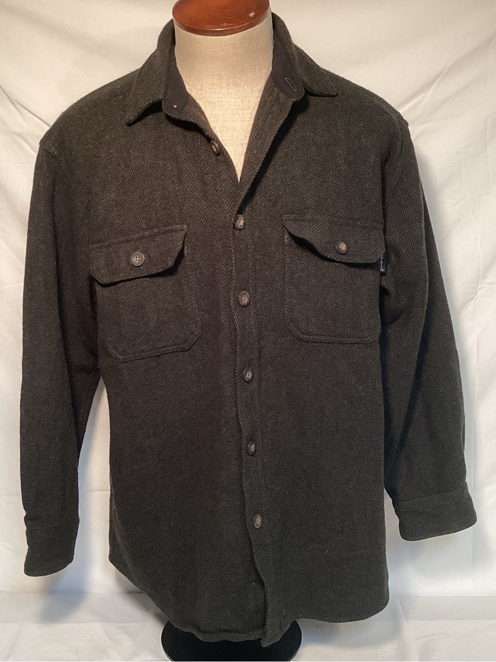 Woolrich Olive Green Wool Shirt Jacket Men’s size Large